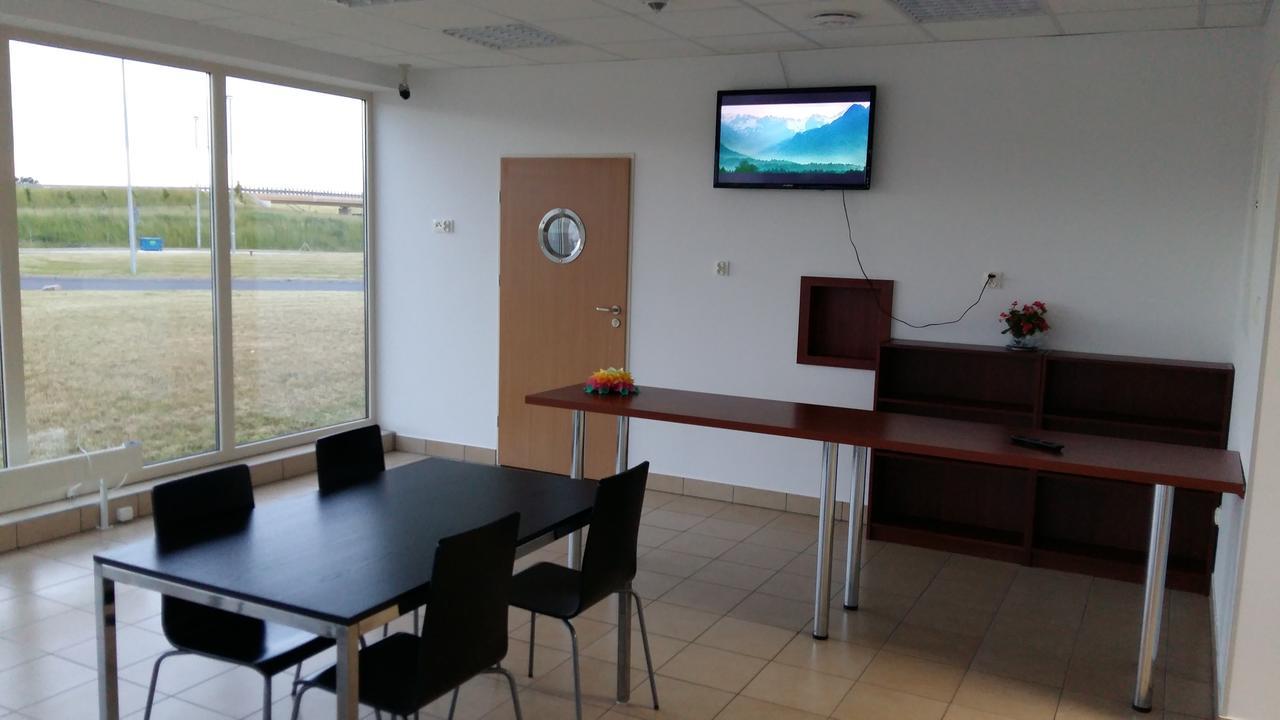 Motel Stare Brynki przy stacji BP Trójka Chlebowo (Gryfino) Exterior foto