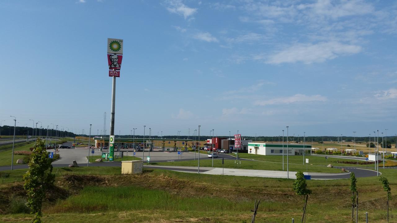 Motel Stare Brynki przy stacji BP Trójka Chlebowo (Gryfino) Exterior foto
